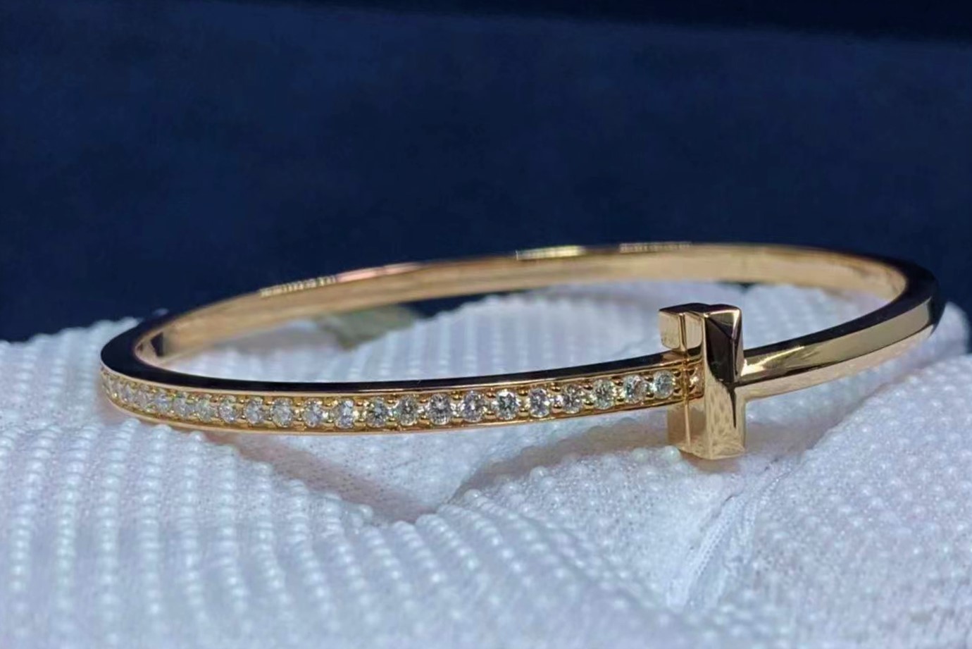 Продать Tiffany – как получить максимум денег за браслеты и другие аксессуары?