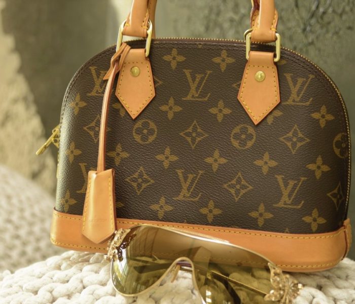 Где можно продать сумку Louis Vuitton с гарантированной оплатой